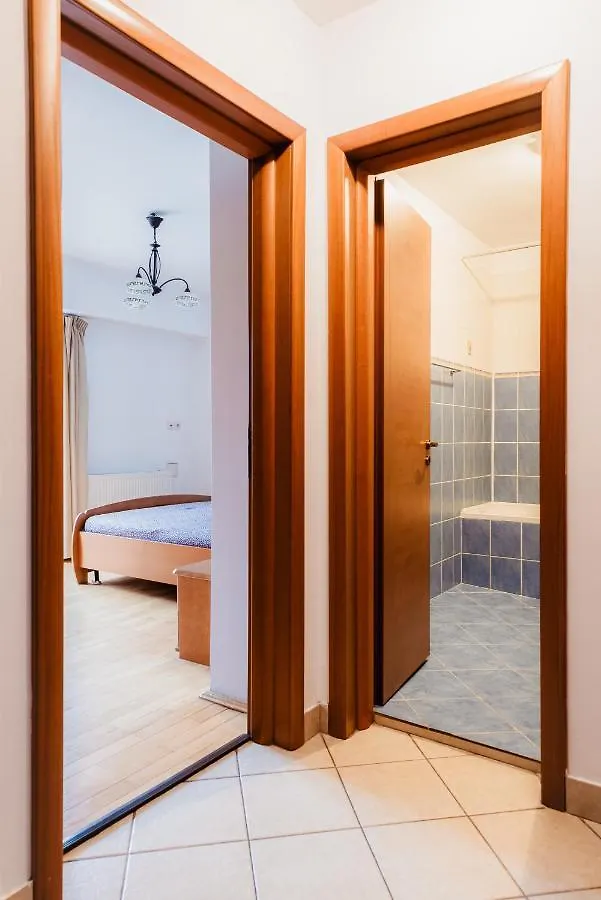 Piata Victoriei Apartment Bucharest Romania